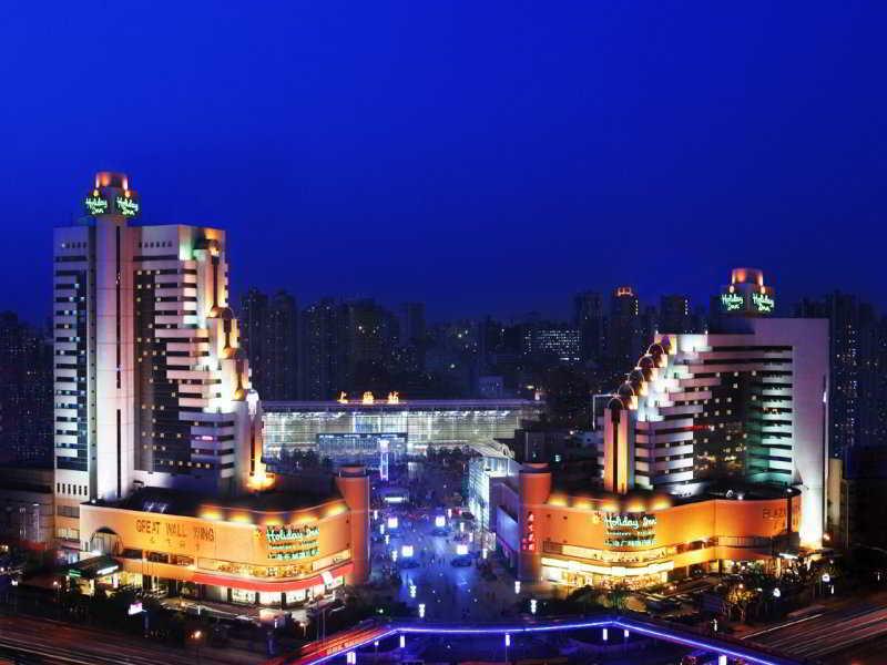 Holiday Inn Downtown Шанхай Екстериор снимка