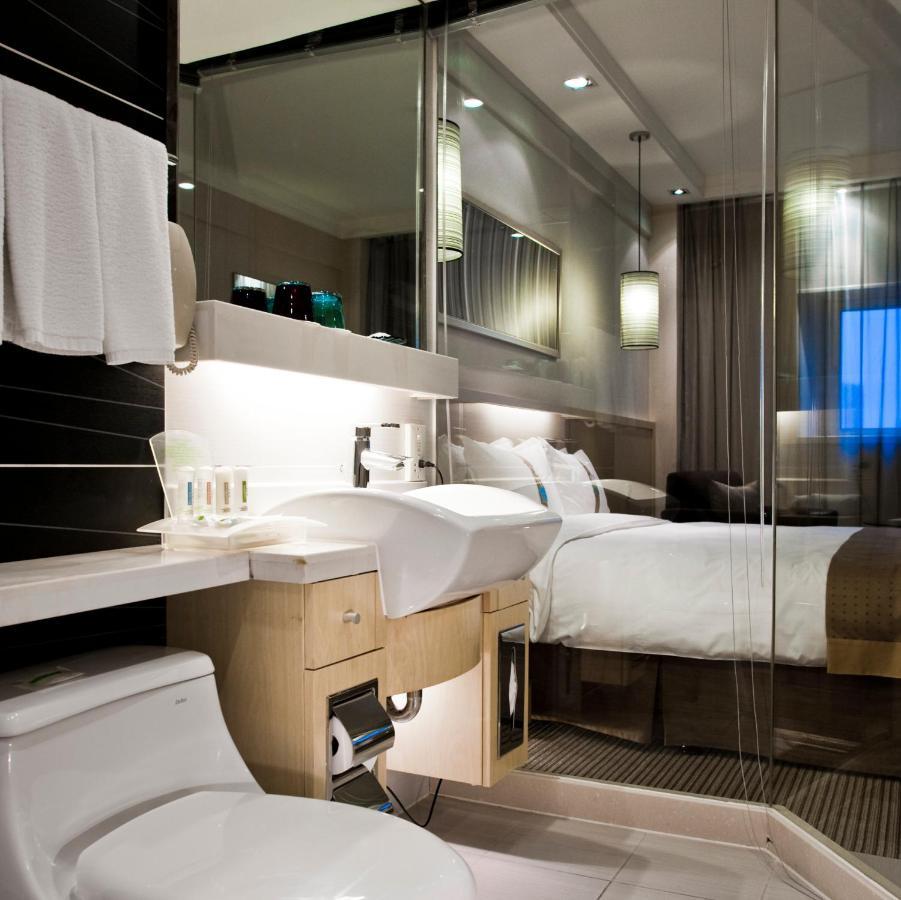 Holiday Inn Downtown Шанхай Екстериор снимка